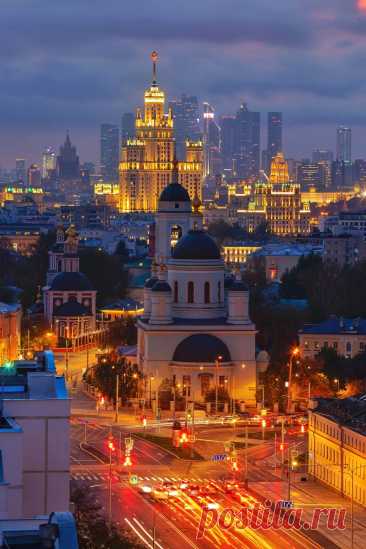 Вечерняя Москва. Фото: Эрнст Асланян