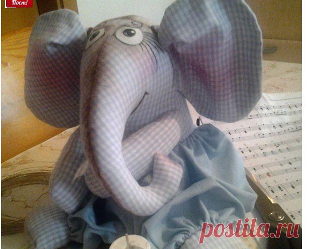 Svetlana в Instagram: «Слоник в прцессе. Изготавливается по мк Анастасии Голеневой в кукольного стране Steni.»