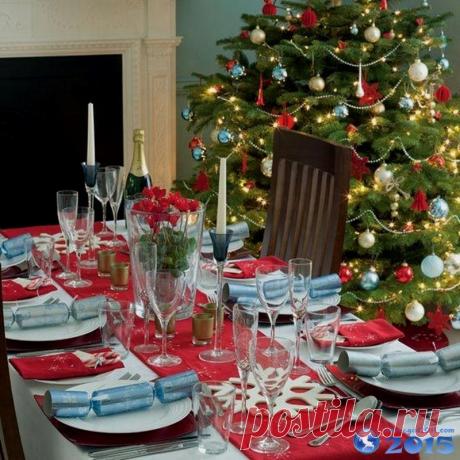 Сервировка новогоднего праздничного стола 2016

Любой праздник, а особенно новогодний, у нас не обходится без оранжевых мандарин, салата "оливье", ну и, конечно, вкусного искристого шампанского. Но имейте ввиду, что согласно восточного календаря каждый год находится под эгидой какого-нибудь животного. Поэтому, чтобы весь последующий год удачно для вас сложился, нужно “задобрить” хозяина года, преподнеся ему в новогоднюю ночь любимые всевозможные лакомства.

Так как обезьян...