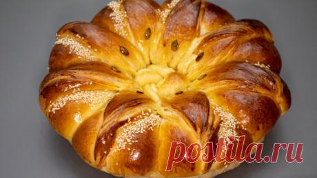 Евгения Полевская | Это просто | Готовлю вкусный и ароматный сдобный пирог с начинкой из шоколада: удачное тесто и выглядит красиво