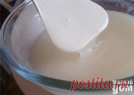 Гель для стирки белья Дорогие мои хозяюшки, хочу Вам предложить сделать гель для стирки. Гель приготовленный в домашних условиях имеет хороший приятный запах и не содержит химии. Поэтому он не будет раздражать нашу нежную кожу. Благодаря натуральному и простому составу Вам не понадобиться покупать дорогостоящие хим. средства, тем самым Вы будете экономить свой семейным бюджет. В гель для стирки входят следующие ингредиенты: 50 г мыльной стружки Кальцинированной соды – 45 г 1 л воды Эфирные…