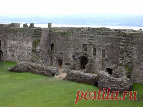 beaumaris-castle-wales-welsh-uk-landscape-far-out-view-14.jpg (800×600)