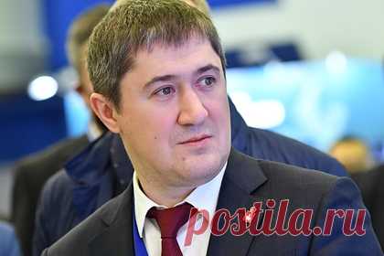 Пермский губернатор заявил о ликвидации «одного из нападавших» на вуз. Губернатор Пермского края заявил о ликвидации «одного из нападавших» в университете. В настоящее время проверяется информация о возможных сообщниках. По слова главы региона, вероятно, студенты «с перепугу что-то напутали». В настоящее время, как отметил он, выстрелы уже прекратились.