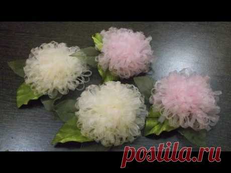 ▶ D.I.Y. Organza Pom-Poms - Tutorial - YouTube