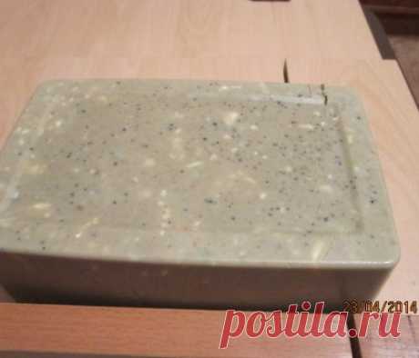Мыло горчичное для мытья посуды, изготовленное из горчицы и обмылков