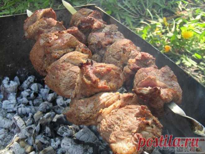 Шашлык маринованный в красном вине