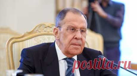 Лавров: США объединили 54 страны в лагерь для накачивания Украины оружием. США объединили 54 страны в один лагерь, который теперь накачивает Украину оружием, делается это только с одной целью — нанести стратегическое поражение России, констатировал глава российского МИД Сергей Лавров на встрече с главами аккредитованных в Москве дипмиссий. Читать далее