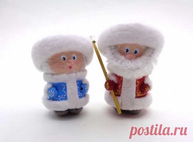 Создаем новогодние фигурки из пробок
