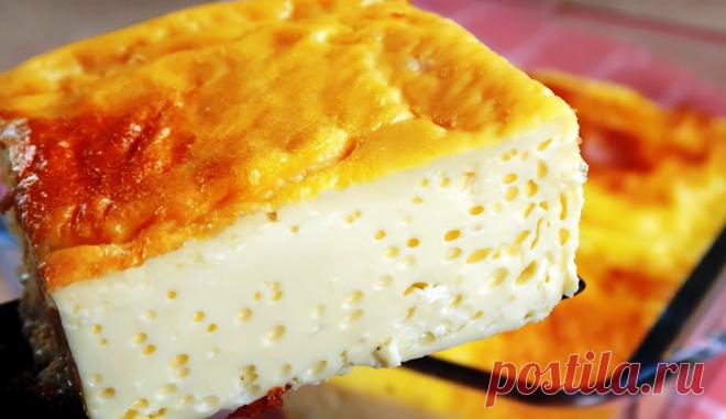 Омлет как в детском саду: у меня он всегда пышный и высокий. Все дело в пропорциях Омлет — это традиционное французское блюдо. Оно берет свое начало в городе Бессьер, там его называли — “курочкин дар”. В период правления Наполеона Бонапарта омлет приобрел более широкую известность. Дело в том, что именно омлетом жители города кормили армию французского полководца. Это яство так понравилось наполеону, что отныне его подавали к столу императора. Позднее омлет […]