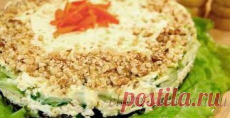 Cалат с черносливом и грецким орехом рецепт