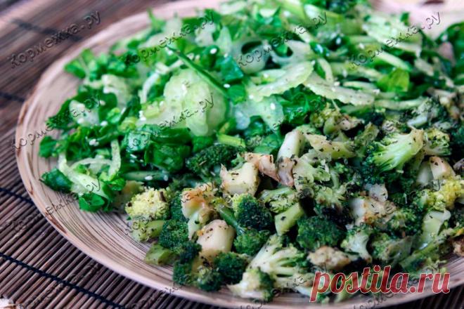 Овощной салат из шпината с кунжутом - Кормежка.ру