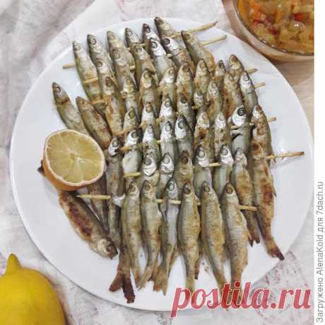 Рыбки на шпажке - мой секрет, облегчающий приготовление.