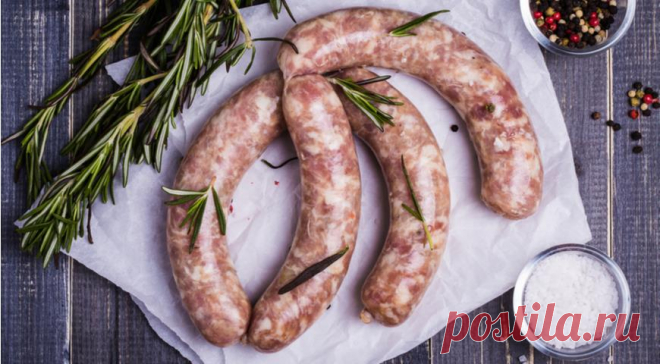 Готовим домашние колбаски: 15 проверенных рецептов на любой вкус