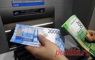 Кабмин может получить право определять порядок исчисления прожиточного минимума и МРОТ. Правительство РФ также может получить право разрешать всем категориям лиц работать без продления срока лицензии