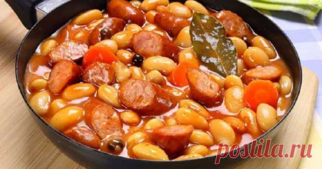 Фасоль тушенная с овощами и копчеными колбасками. За уши не оттянешь!   >>>>>>>