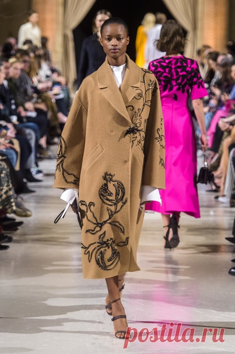 В Нью-Йорке прошел показ Oscar de la Renta : Красота : Мир женщины : Subscribe.Ru