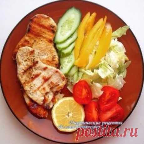 ПП меню на неделю🍴🍎🍋🍇🍉
Сохрани себе!📌
🔸 Понедельник:
1. 100 г овсяной каши полить одной столовой ложкой меда
2. Съесть любой фрукт, содержащий быстрые углеводы, к примеру, один банан
3. 200 г отварных куриных грудок + большая порция салата из овощей
4. 150 г творога с жирность не более 5% и апельсин
5. Пол-литра кефира с жирностью 1%
🔸 Вторник:
1. 200 г гречневой каши с овощами
2. Два больших яблока
3. 200 г отварной говядины + салат с овощей
4. 200 г морской рыбы + один грейпфрут
5.