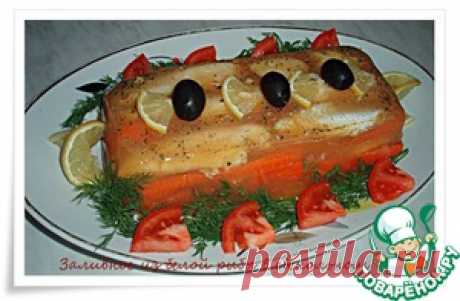 Заливное из белой рыбы в свекольном желе - кулинарный рецепт
