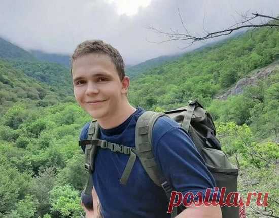 Памяти Владислава Дорохина... Мурашки по коже... (Андрей Халтурин) / Стихи.ру