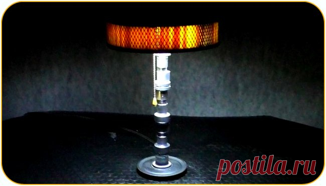 Настольный торшер из распредвала и запчастей своими руками