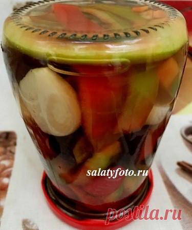 Острая закуска из болгарского перца с чесноком на зиму