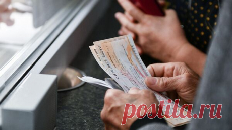 В РЖД объяснили, почему не перешли полностью на онлайн-продажу билетов