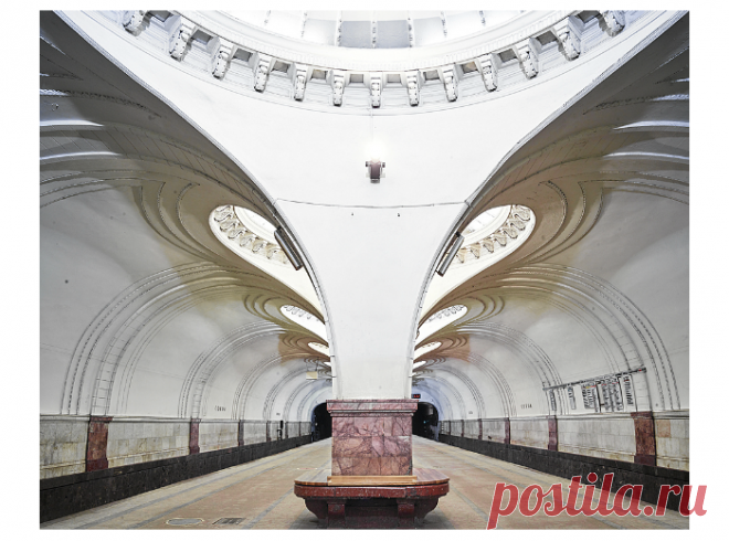 «Канадский фотограф создал невероятную серию снимков московского метро» - Сделано у нас