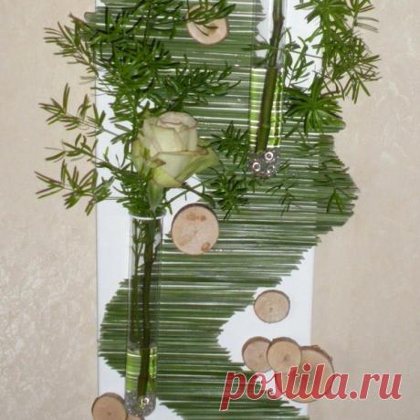 Коллаж в стиле «эко»: настенная композиция из цветов, травы и дерева своими руками