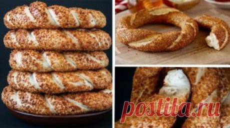 Симит — бублик с кунжутом, распространенный в Турции. У него потрясающая хрустящая...