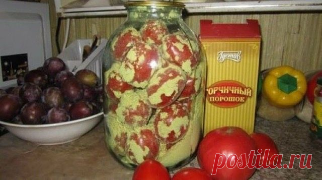 ТАК ТОМАТЫ ВЫ ЕЩЕ НЕ ЗАГОТАВЛИВАЛИ: НИКАКОЙ ВОДЫ, СОЛИ И УКСУСА! Способ заготовки помидоров на зиму  ---  ни соли, ни уксуса, ни воды. Никакого намека на квашение или маринование!
Помидоры сохранятся упругими и свежими, словно только с грядки. Вот удивятся все, когда к новогоднему столу вы подадите не тепличные томаты, а те, что созрели под летним солнцем!
Для такой заготовки выбирайте помидоры плотные, мясистые, небольшого размера, без примятостей и других повреждений.
Ка...