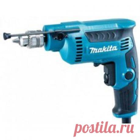 Купить Дрель Makita DP2010 в Пензе, цена / Интернет-магазин &quot;Vseinet.ru&quot;.
Дрель Makita DP2010 оснащена надежным ключевым патроном. Ограничитель глубины позволяет сверлить точные по размерам несквозные отверстия. Обрезиненная рукоятка способствует комфортной работе пользователя. Фиксация кнопки &quot;Пуск&quot; обеспечивает более продолжительную и удобную работу. Вес данной модели всего 1 кг.