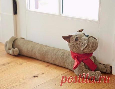 Подушка - зверушка под двери и окна от сквозняков