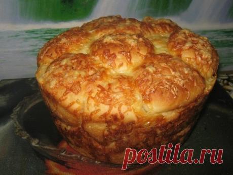 Обезьяний хлеб" с сыром и чесноком