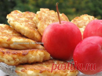 Оладьи из яблок для воскресного завтрака! Безумно вкусно и просто!