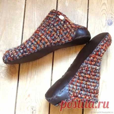 Вязаные тапочки: вдохновляемся идеями!
А вы тапочки вяжете?