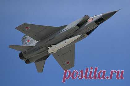 Россия нанесла массированный удар по Украине. Зеленский сообщил о 12-часовой атаке ракетами и сотнями беспилотников