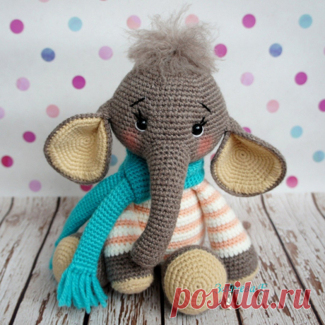 Вязаная слоняша от My Krissi Dols :)
Автор игрушки: Екатерина Зайцева