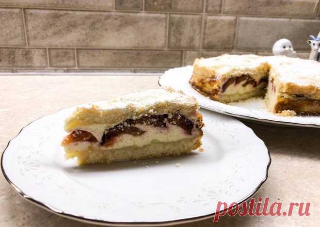 Королевская ватрушка со сливами Автор рецепта Юлия Кучеренко - Cookpad