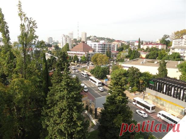 OopsnewsHotels - Отель Светлана Плюс находится в городе Сочи, в десяти минутах ходьбы от достопримечательности Зимний театр. Также всего в нескольких минутах ходьбы отсюда находится Летний театр. 
Общее количество номеров в отеле: 2. 
В отеле есть бар, где гости могут насладиться любимыми напитками в уютном зале или на свежем воздухе, на террасе.