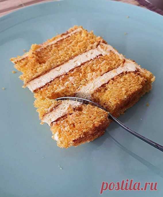 Морковный торт с мандаринной кислинкой и ароматом меда