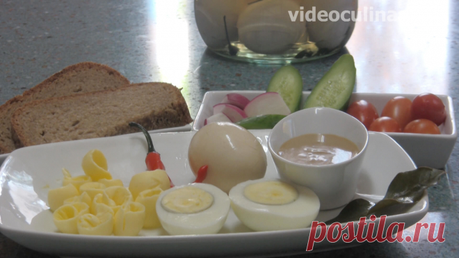 Маринованные яйца – Старинный рецепт от Видео Кулинарии Попробуйте приготовить маринованные яйца по старинному оригинальному рецепту с Видео и пошаговым Фото. Казалось бы, - просто крутые яйца, а какая вкуснятина!