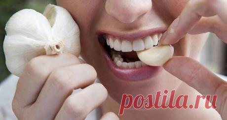 Есть 1 проверенный годами способ отбелить зубы. Попробуете?