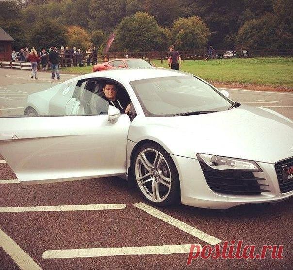 Никогда не следуй за толпой, всегда иди своим путём. / Понимание бизнеса