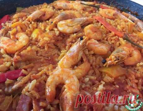 Паэлья с креветками и курицей – кулинарный рецепт