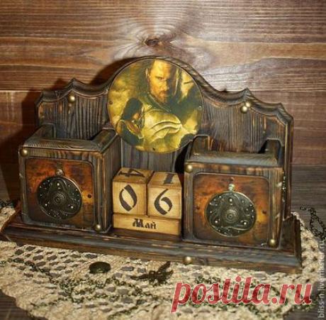 Купить Вечный календарь &quot;Lord of the Rings&quot; - коричневый, Властелин колец, арагон, щит