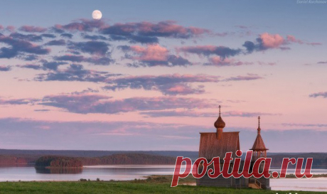 Природа России Асадов Э. А. - «Россия начиналась не с меча»
Россия начиналась не с меча,Она с косы и плуга начиналась.Не потому, что кровь не горяча,А потому, что русского плечаНи разу в жизни злоба не касалась...И …