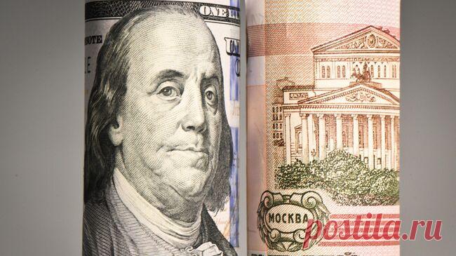 Россиянам объяснили, кто толкает рубль вверх, а доллар вниз