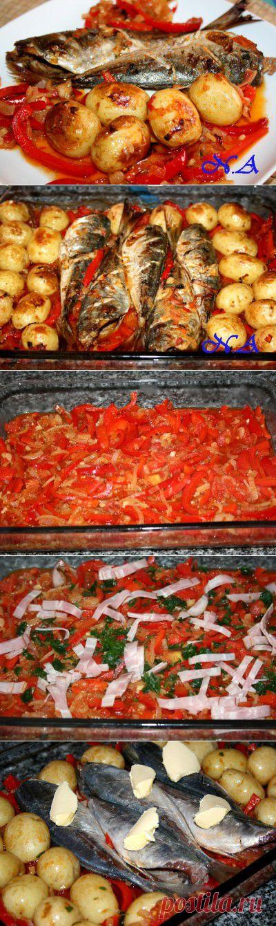 Скумбрия,запеченная в духовке с красным перцем и картофелем. : Рыбные блюда