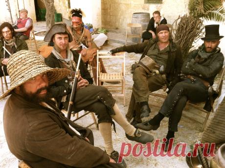 Форт Росс: В поисках приключений (2014)