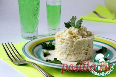 Салат из корневого сельдерея и зеленого яблока - кулинарный рецепт